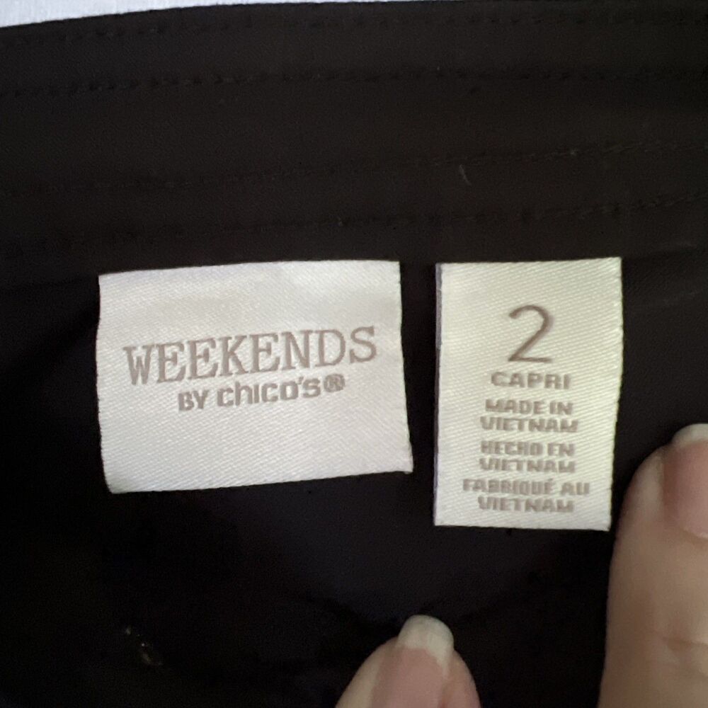 CHICO'S Weekend Black Crop Size 12 Zipper Hand Pockets Cropped Pants Flat Front - Picture 3 of 13
